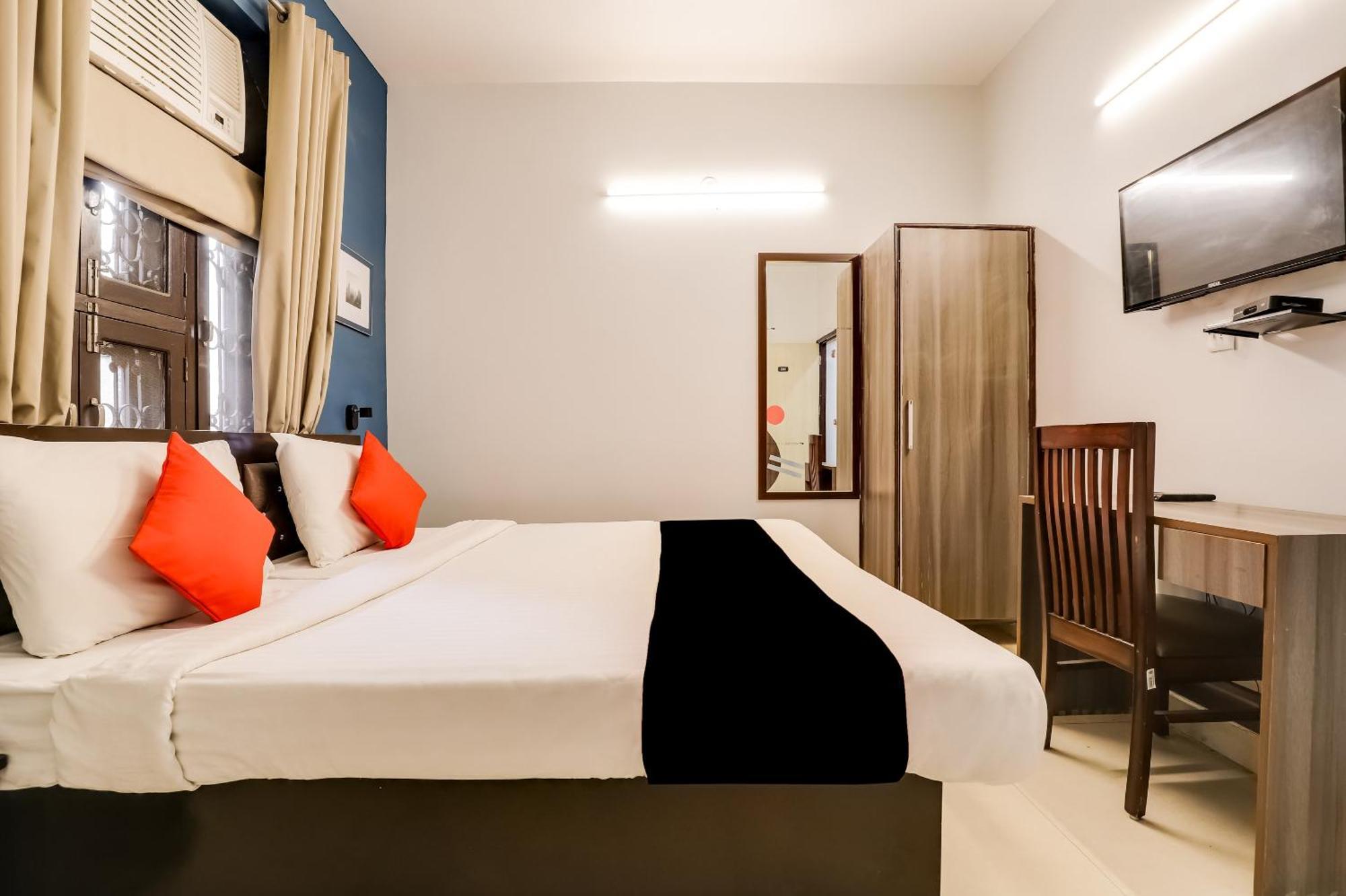 Collection O 71756 Hotel Silver Arrow Near Pacific Mall Tagore Garden Delhi  Eksteriør billede